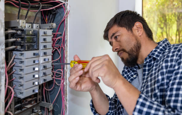 Best Local Electrician Companies  in Midlothian, VA